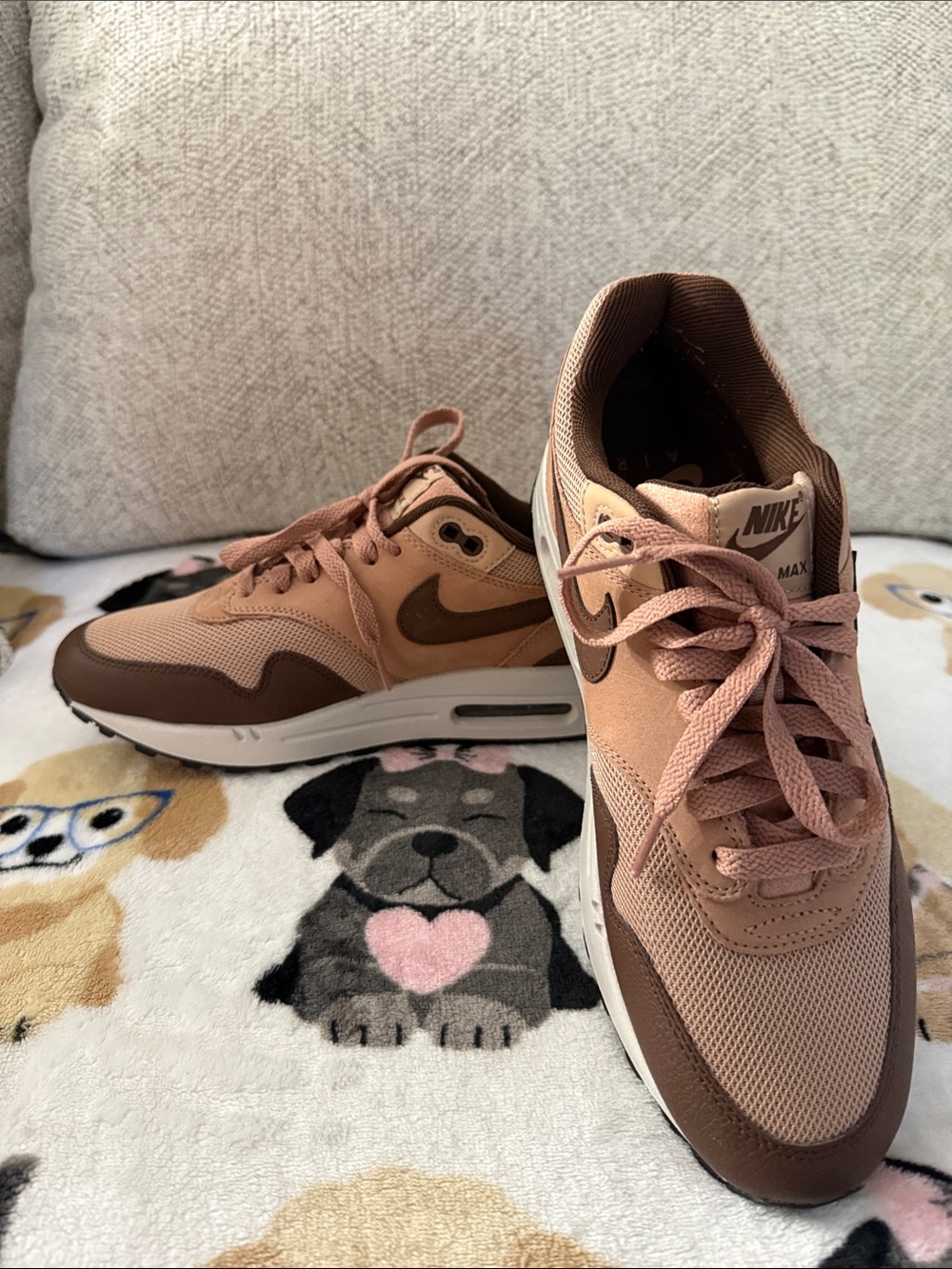 Nike Air Max Men’s Sneakers in Tan and Brown - Picture 5 of 7
